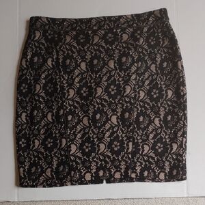 Express-Pencil Skirt- Mini,Black Stretchy Skirt with Embellished Style. Size 10.